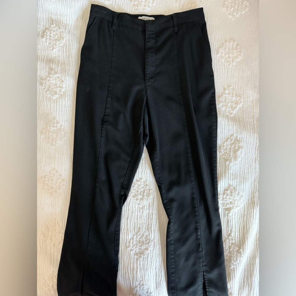 Abercrombie Skinny Straight Leg Pants with Split in front, women’s size 30